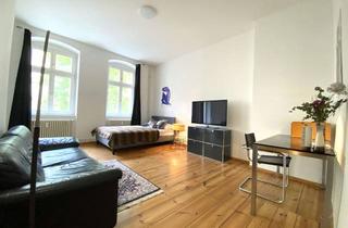 Wohnung kaufen in Esmarchstraße 12, 10407 Prenzlauer Berg, Freie sonnige und helle 1- Zimmerwohnung mit Balkon, Toplage Prenzlauer Berg