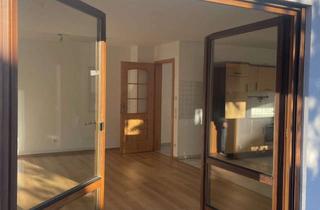 Wohnung mieten in Andreas-Müller-Weg, 78112 St. Georgen, Vollständig renovierte Wohnung mit zwei Zimmer, EBK, Bad undTerrasse in Sankt Georgen im Schwarzwald