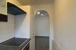 Wohnung mieten in Kirchstraße 19, 73240 Wendlingen, Sonnige 2-Zimmer Wohnung mit Balkon in Wendlingen am Neckar