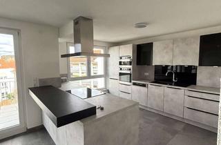 Wohnung mieten in 71063 Sindelfingen, Helle Maisonette, Neubau, Einbauküche, 3 Balkone und Stellplatz