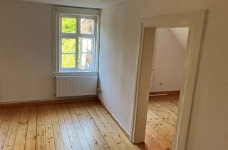 Wohnung mieten in Endeholzer Str. 30A, 29348 Scharnhorst, Schöne 120-m²-Altbauwohnung auf gepflegter Anlage mit Garten