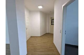 Wohnung mieten in 04299 Stötteritz, 2 Zimmer mit Balkon, EBK und Stellplatz, Tiere erlaubt!