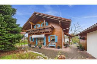 Haus kaufen in 94496 Ortenburg, Charmantes Holzhaus mit Wohlfühlcharakter und gepflegtem Garten