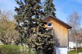 Haus mieten in Locherhofweg, 88212 Ravensburg, Haus mit Garten. 1A Lage. Kleine Idylle in der Stadt. Inkl. 2 Stellplätze.