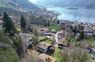 Grundstück zu kaufen in 83727 Schliersee, TRAUMGRUNDSTÜCK IN SCHLIERSEE:- Bestlage mit tollem Seeblick- Perfekt für Landhausvilla