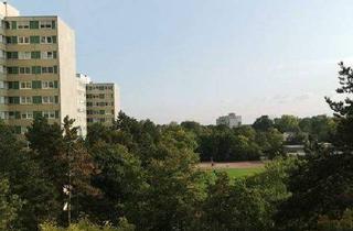 Wohnung kaufen in 67069 Ludwigshafen, Ludwigshafen am Rhein / Pfingstweide - Helle und gut geschnittene Wohnung mit Einbauküche sucht neue Eigentümer!!