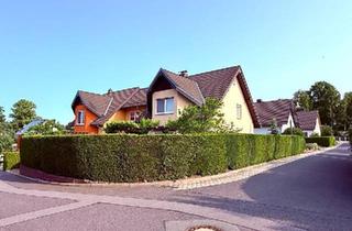 Einfamilienhaus kaufen in 09128 Chemnitz, Chemnitz - Doppelhaushälfte in bevorzugter Wohnlage von Euba