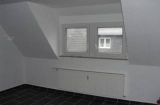 Haus kaufen in 57413 Finnentrop, Finnentrop - Solide Rendite: 4 Wohnungen mit Potenzial - Finnentrop-Rönkhausen