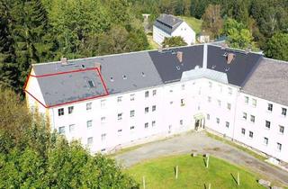 Wohnung kaufen in 08349 Johanngeorgenstadt, Ruhige Dachgeschosswohnung im Grünen – ideal zur Eigennutzung oder als Zweitwohnsitz