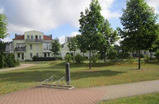 Wohnung kaufen in Rosenstraße, 15345 Altlandsberg, Kapitalanlage oder Eigennutzung - schickes Einraumapartment mit Balkon