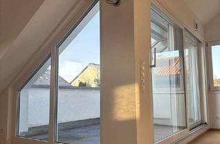 Wohnung kaufen in 71065 Sindelfingen, Lichtdurchflutete Maisonette mit Galerie und Dachterrasse