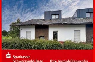 Wohnung kaufen in 78136 Schonach, 3 Zimmer-Galerie-Wohnung mit TG-Stellplatz