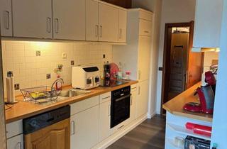 Wohnung kaufen in 56626 Andernach, Sehr schöne und gepflegte 2 ZKB-Wohnung mit Loggia