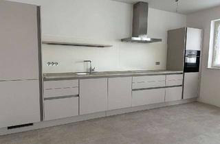 Wohnung mieten in 54439 Saarburg, Exklusive Mietwohnung (Neubau) direkt an der Saar in Saarburg