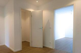 Wohnung mieten in Parkstr 42, 82008 Unterhaching, *** TOP! Frisch saniert, fein gelegen - 3-Zi.-Whg. m. S-Balkon in Unterhaching***