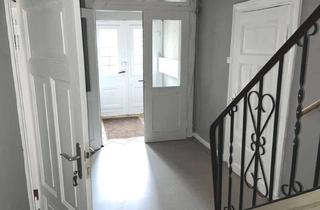 Wohnung mieten in Beußweg, 21339 Lüneburg, 3,5-Zimmer-Altbauwohnung mit 98,2 m² und kleinem Balkon im 1. Obergeschoss