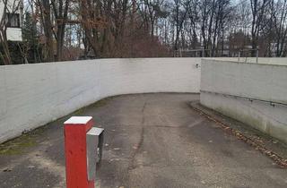 Garagen kaufen in 86167 Lechhausen, PROVISIONSFREI sehr bequemer und gepflegter Tiefgaragenstellplatz in ruhiger Wohngegend zu verkaufen