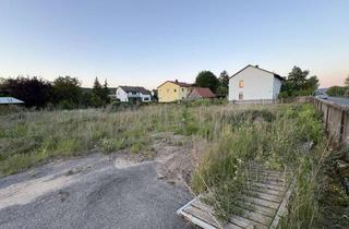 Grundstück zu kaufen in 92318 Neumarkt, Raum für neue Wohnideen: Großzügiges Baugrundstück mit vielseitigem Entwicklungspotenzial in Pölling