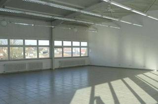 Büro zu mieten in Katzenbergstraße 19, 74196 Neuenstadt, 240m² Büro /Freikirche usw. an der A 81 zu vermieten