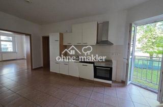 Wohnung mieten in Eisenbahnstraße 19, 16225 Eberswalde, Helle Wohnung, Hochparterre mit Kamin und Einbauküche