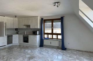 Wohnung mieten in 71093 Weil im Schönbuch, Helle 2-Zimmer Wohnung mit Balkon in Weil im Schönbuch (Landkreis Böblingen)