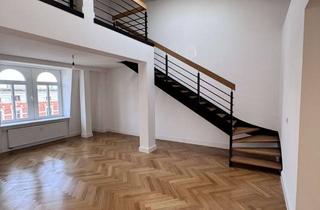 Wohnung mieten in Otto-Von-Guericke-Straße 54a, 39104 Altstadt, Beeindruckende Galeriewohnung mit Dachterrasse und Aufzug