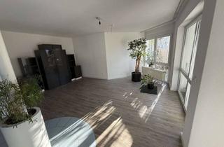 Wohnung mieten in Steinstraße 15, 73084 Salach, Hochwertige Exklusive 4-Zimmer-Erdgeschosswohnung mit Garten und drei Balkonen