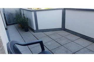 Wohnung mieten in Wilhelm-Leuschner-Str., 76189 Oberreut, Renovierte, helle 2-Zimmer-Wohnung mit großem Balkon und Einbauküche in Karlsruhe