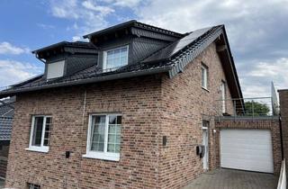 Wohnung mieten in Schöne Feder, 51491 Overath, Moderne, lichtdurchflutete Dachgeschosswohnung im Energiesparhaus – ca. 83 m² Wohnflä. in Overath