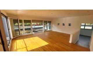 Penthouse mieten in Robert-Bosch-Straße, 72585 Riederich, Exklusives Penthouse mit 3,5 Zimmern und Balkon in Riederich