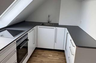 Wohnung mieten in Auf Dem Hollen 10, 30165 Vahrenwald, Nachmieter gesucht – Moderne, renovierte Dachgeschosswohnung
