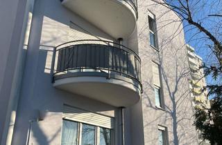 Wohnung mieten in 63179 Obertshausen, +Obertshausen-Hausen+ Schöne 1-Zimmer-SingleWohnung in gepflegtem MFH mit Balkon, EBK, TG-Platz