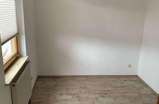 Wohnung mieten in Hinterbirkenweg, 78194 Immendingen, Einliegerwohnung mit 35 m² für eine Person zu vermieten.