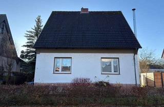 Haus kaufen in 59269 Beckum, Wohnen mit großem Garten, Garage und Keller