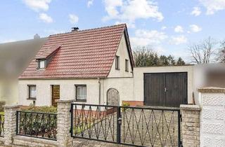 Haus kaufen in 04600 Altenburg, Siedlungshaus mit Nebengebäuden und Garten in ruhiger Lage von Altenburg