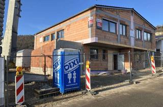 Haus mieten in Winzerstraße 1a, 92339 Beilngries, Exklusive Doppelhaushälfte in sonniger Ortsrandlage