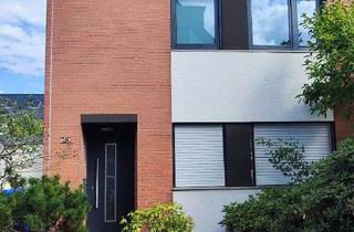 Haus mieten in 41564 Kaarst, Zentral und ruhig: Reihenendhaus in Kaarst-Vorst zur Miete von Privat