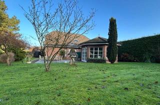 Einfamilienhaus kaufen in 23669 Timmendorfer Strand, Hemmelsdorf, Haus in Seenähe