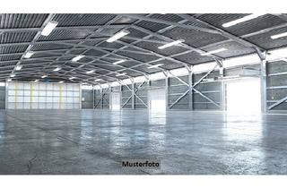 Gewerbeimmobilie kaufen in 46238 Bottrop, Werk-/Lagerhallen mit 2 Betriebsleiterwohnungen und Schwimmhalle