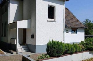 Haus kaufen in Aegidistraße 136, 46240 Bottrop, Bottrop - ALTE TRADITION NEU GESTALTEN Reihenendhaus mit drei Schlafzimmern