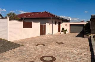 Haus kaufen in 32257 Bünde, Bünde - Barrierefreier Bungalow in gehobener Ausstattung