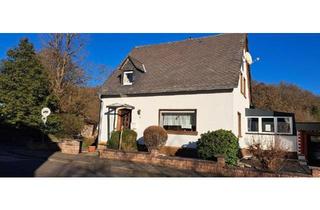 Haus kaufen in 55624 Rhaunen, Rhaunen - Haus 7 Zimmer 4 Kellerräume Garage Garten ruhiger Lage in Rhaunen