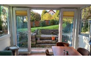 Wohnung kaufen in 78333 Stockach, Stockach - 2,5-Zimmer-Wohnung mit Gartenanteil