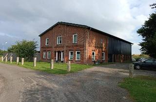 Haus kaufen in 25776 Rehm-Flehde-Bargen, Rehm-Flehde-Bargen - Resthof an der Eider mit Hauskoppel PV-Anlage Werkstatt