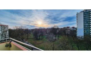 Wohnung kaufen in 81243 Aubing-Lochhausen-Langwied, Westkreuz - Gepflegte 2,5-Zimmer-Wohnung mit Westbalkon Balkon