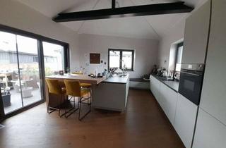 Penthouse kaufen in 33161 Hövelhof, Bezugsfrei! Großzügig wohnen mit Blick über Hövelhof!