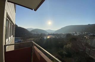 Wohnung mieten in 69412 Eberbach, Renovierte 2,5-Zimmer Wohnung im 6. OG mit Balkon in Eberbach