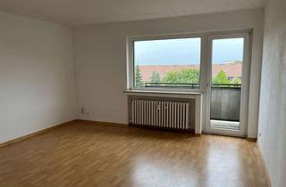 Wohnung mieten in Spichernstr. 37, 45138 Huttrop, 3 Zimmer-Wohnung mit Balkon in ruhiger und dennoch zentraler Lage!