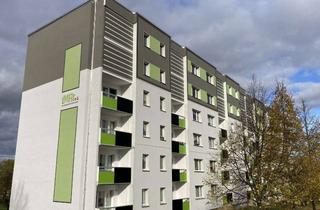 Wohnung mieten in D.-Bonhoeffer-Str. 81, 06712 Zeitz, Neu sanierte 3-Raum-Wohnung im Mieterstrom-Objekt!