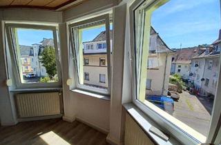 Wohnung mieten in 66121 Saarbrücken, Freundliche helle 3-Raum-Wohnung mit EBK und Balkon in Saarbrücken